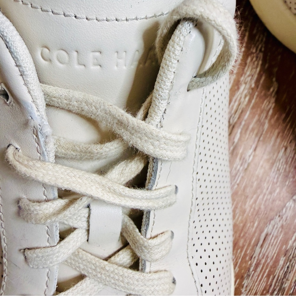Cole Haan Men’s White Leather Lightweight Sneakers Shoes / Men’s 10 M / C40832 - Picture 6 of 9